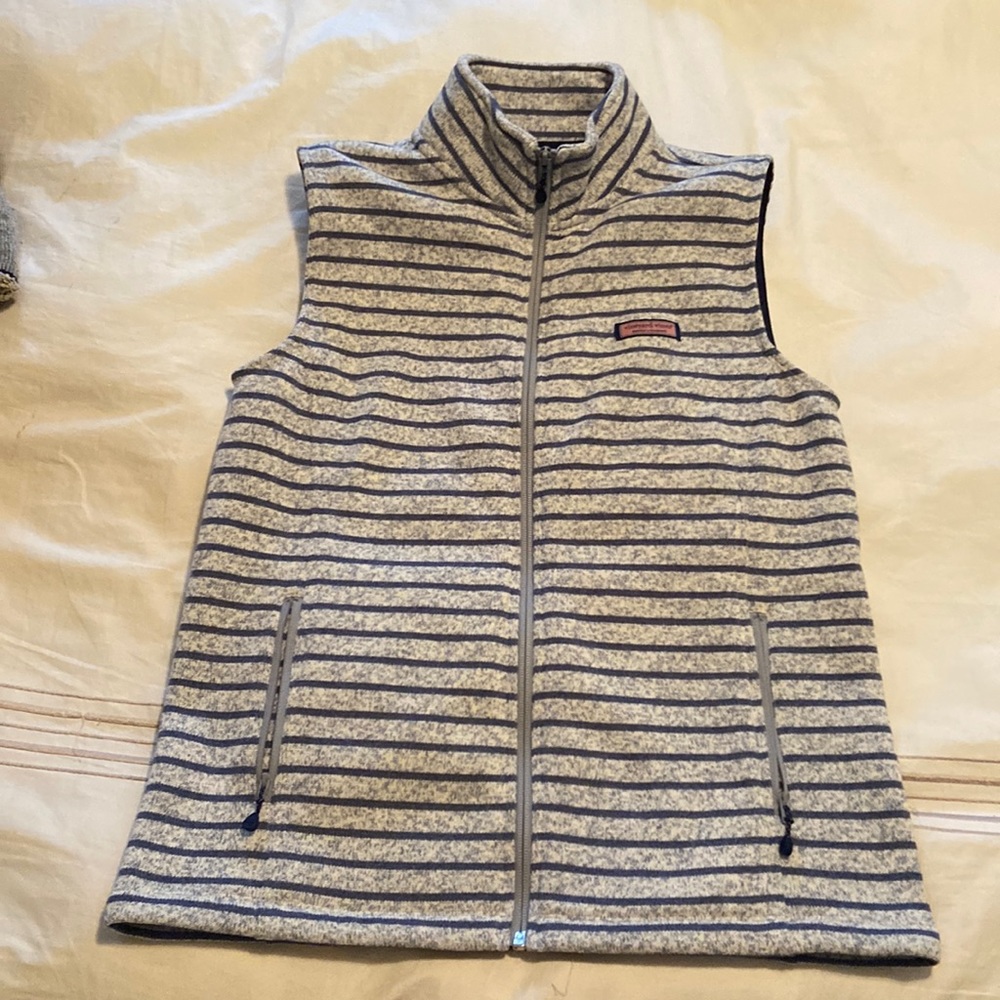 NWOT Women’s Vineyard Vines vest, M